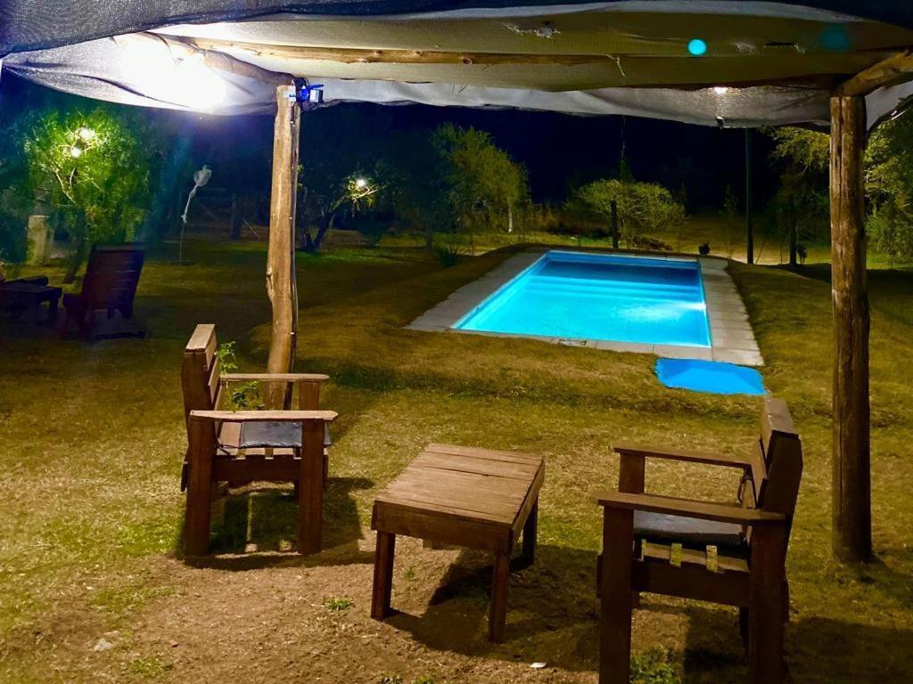 El Rincon De Jose Luis - Cabanas Y Restaurante Tanti Buitenkant foto