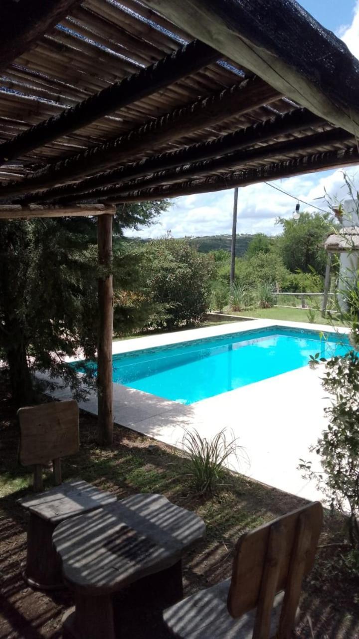 El Rincon De Jose Luis - Cabanas Y Restaurante Tanti Buitenkant foto
