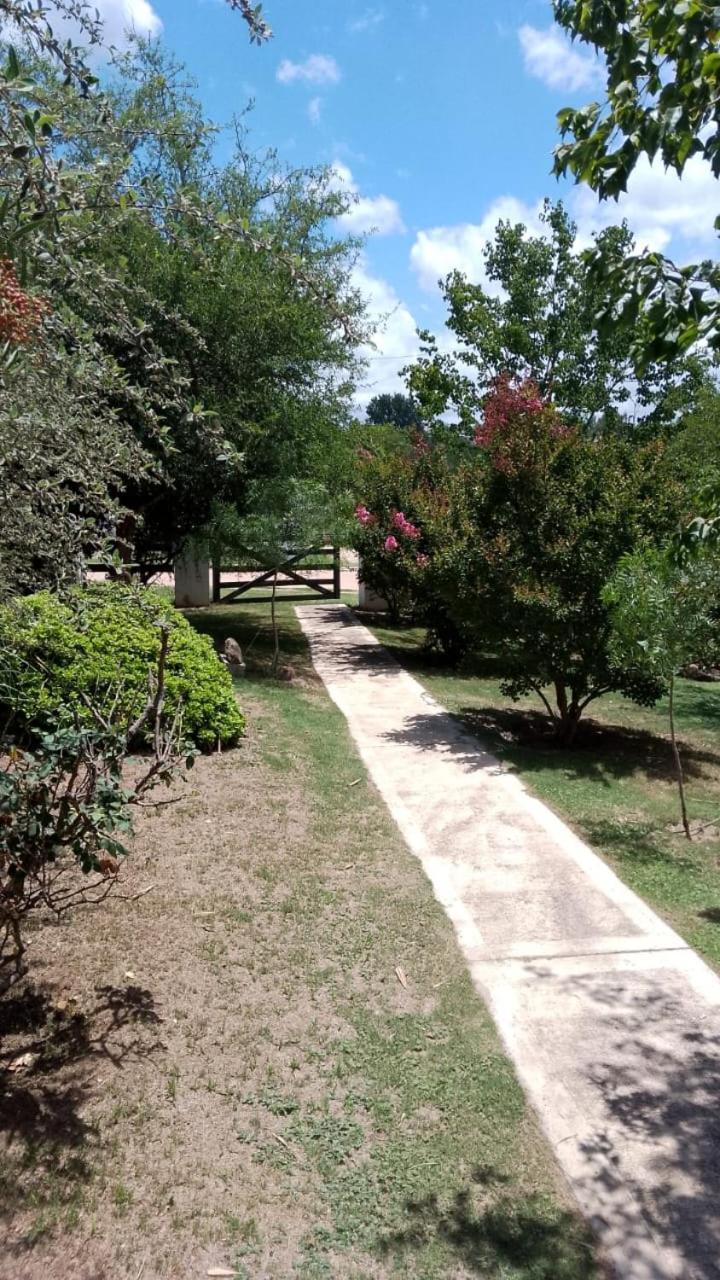 El Rincon De Jose Luis - Cabanas Y Restaurante Tanti Buitenkant foto