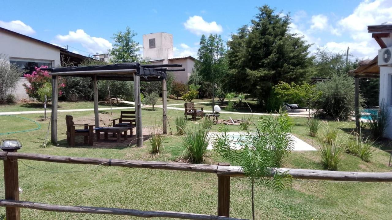 El Rincon De Jose Luis - Cabanas Y Restaurante Tanti Buitenkant foto